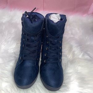 50% OFF NEW SHOES, NEVER WORN